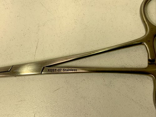Von Mueller SA2730 Straight Alligator Locking Forceps