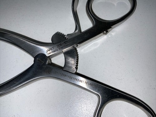 Jarit 205-121 Gelpi Retractor 7.5"