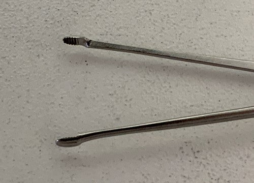 Invotec Surgical Alligator Clamp 34-2030