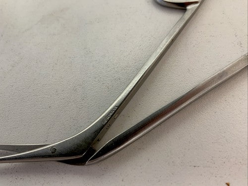Invotec Surgical Alligator Clamp 34-2030