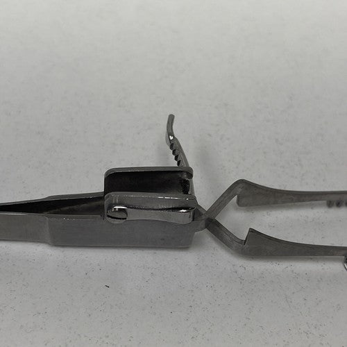 V. Mueller Surgical Skin Retractor SU3145 Stainless Made in Germany