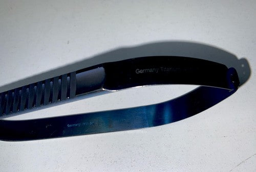 Ruggles Surgical 651370 Titanium Scissor Curved Tip