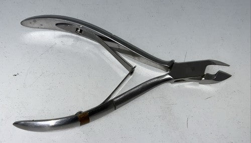 Miltex Integra 40-251-SS Tissue Nipper Convex Jaws 5" Stainless Steel