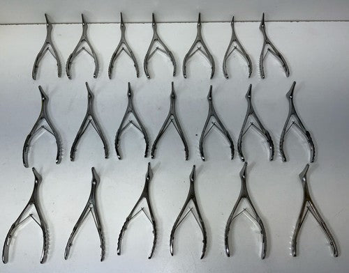 Set Of 20 Nasal Specula Various Brands And Sizes