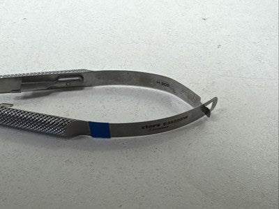 Storz Surgical Ophthalmic 5in Barraquer Needleholder E3828SW