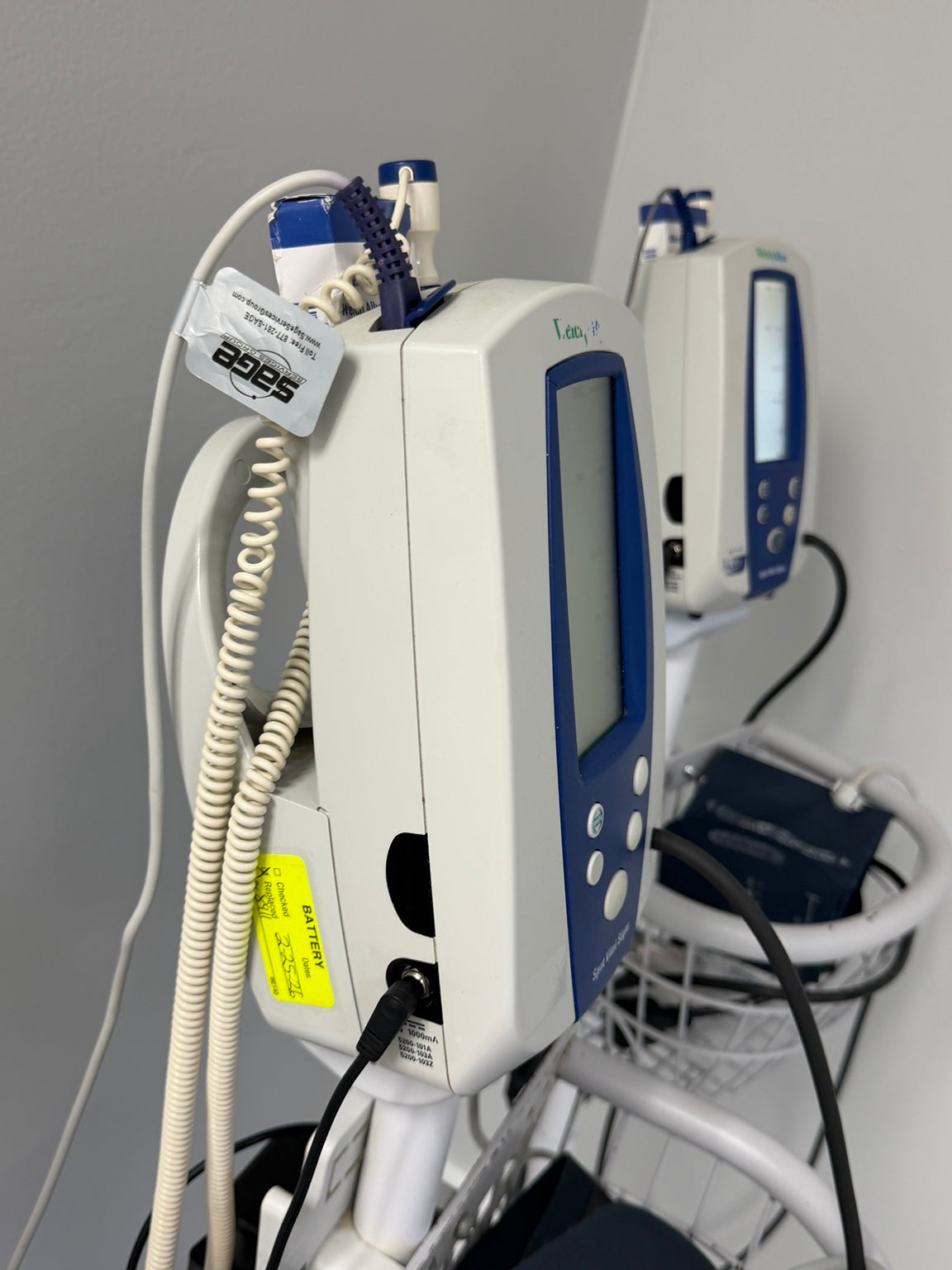 Welch Allyn Spot Vital Signs with BP, SpO2, temperature and stand