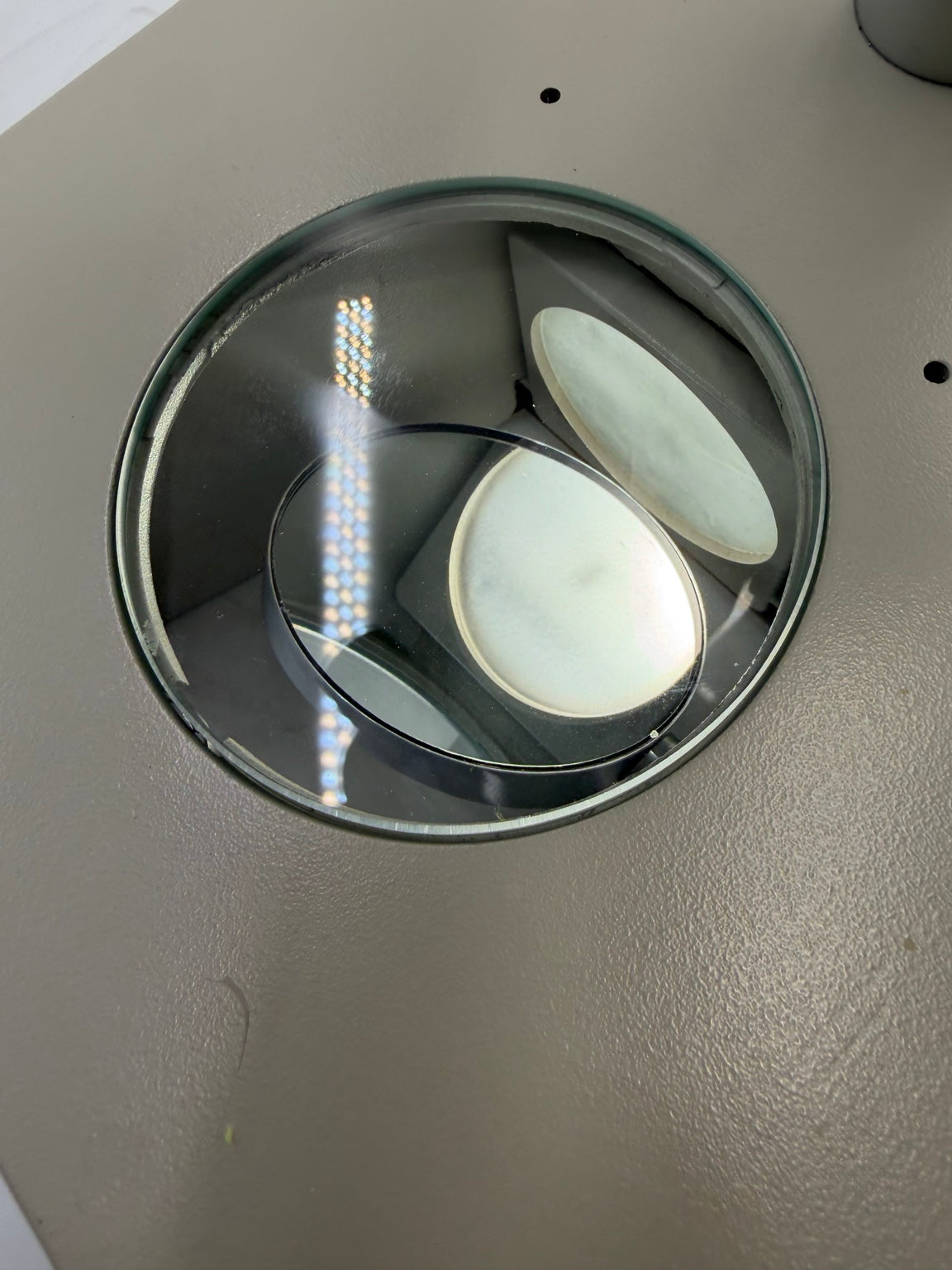Stage and base detail