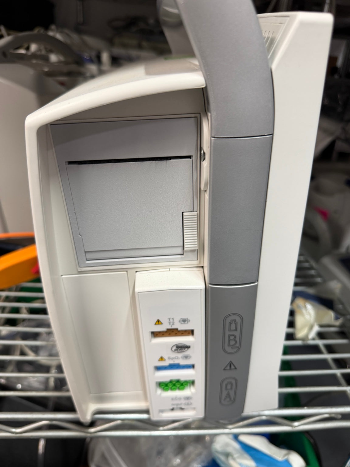 GE B40 side view with recorder and connectors