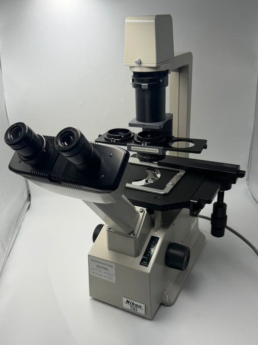 Nikon TMS inverted microscope with Hoffman modulation contrast optics