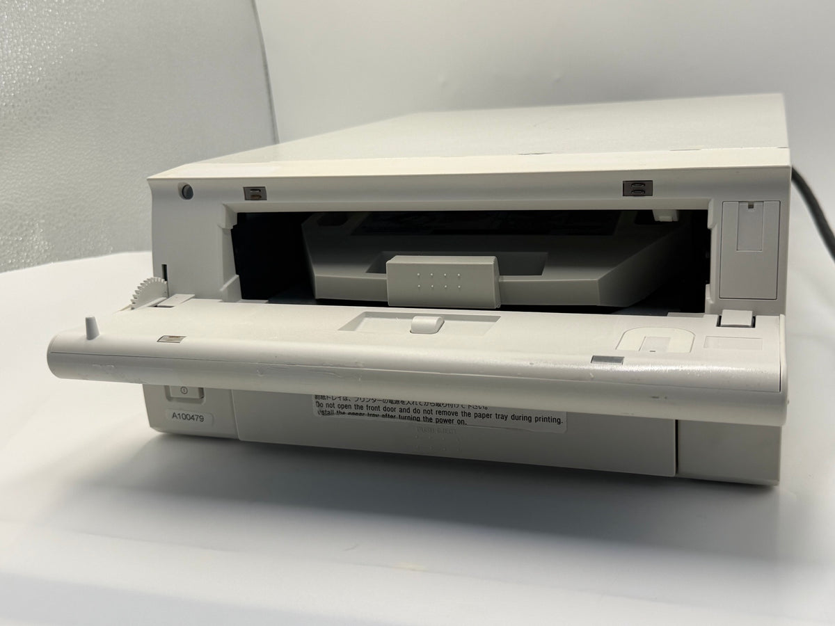 Olympus OEP-5 front door open showing tray area