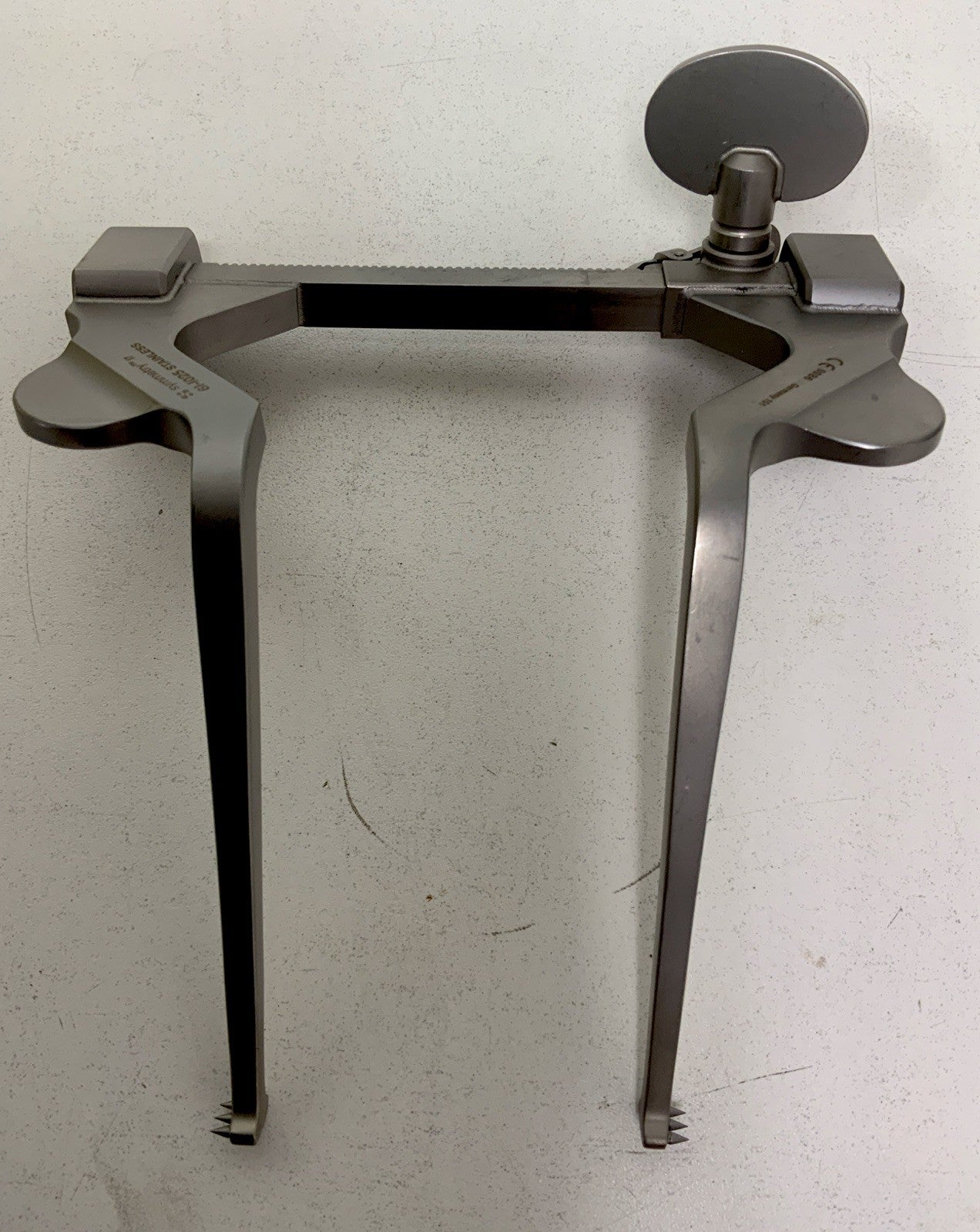 Symmetry Surgical Lumbar Spreader retractor 61-1025