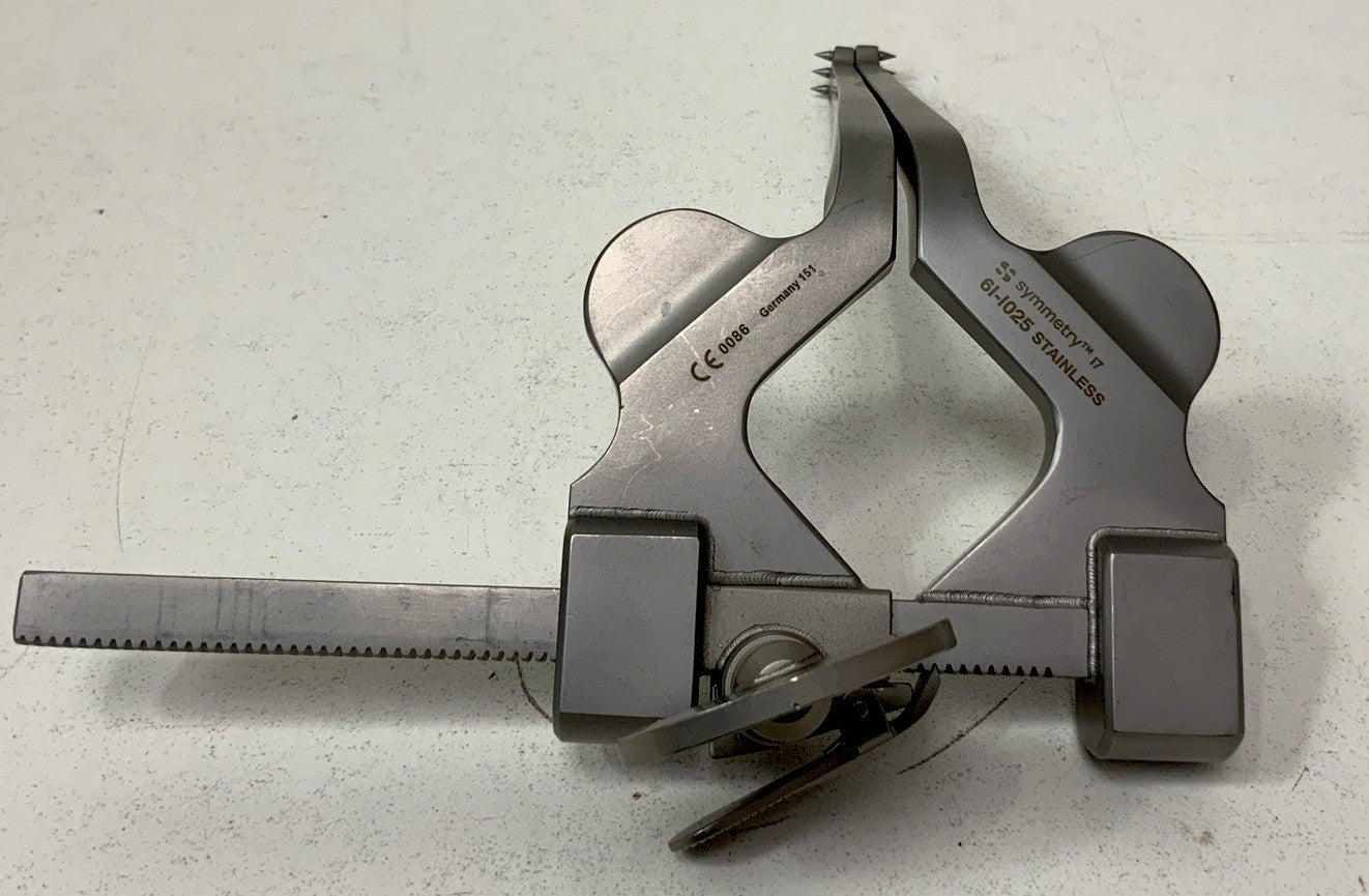 Symmetry Surgical Lumbar Spreader retractor 61-1025