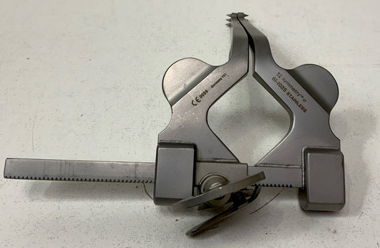 Symmetry Surgical Lumbar Spreader retractor 61-1025