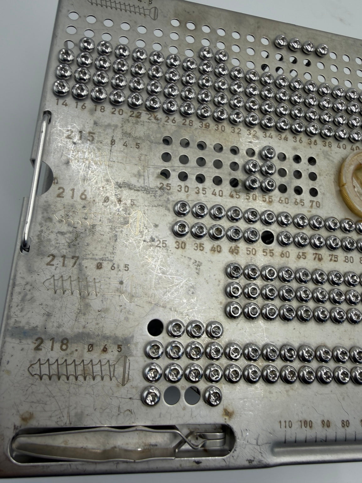 Synthes surgical screw assortment and tray detail